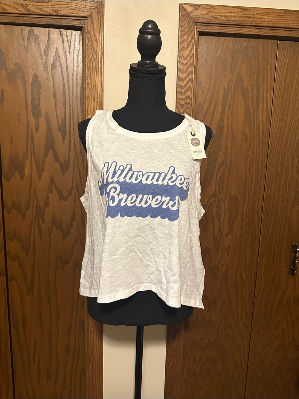 NWT Women's Milwaukee Brewers Crop Tank Top
